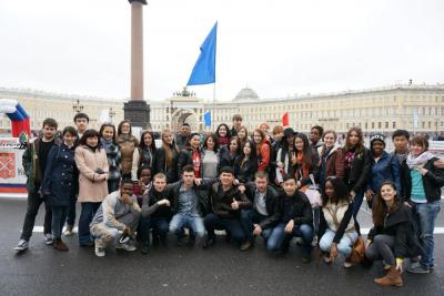 Лучшие иностранные студенты РГУ съездили в Санкт-Петербург